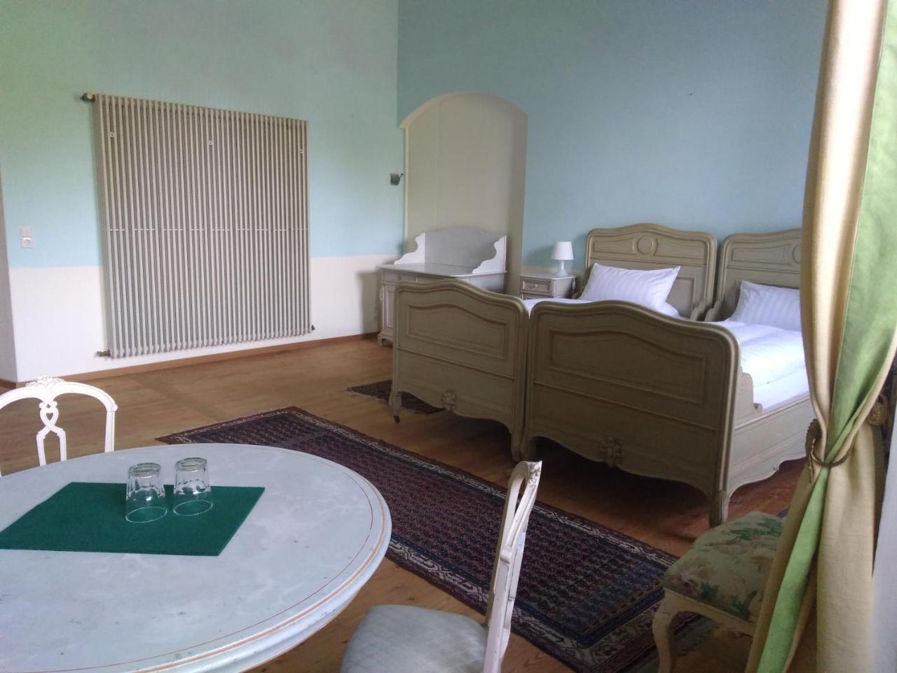 Ferienzimmer Im Schloss Burgpreppach Extérieur photo